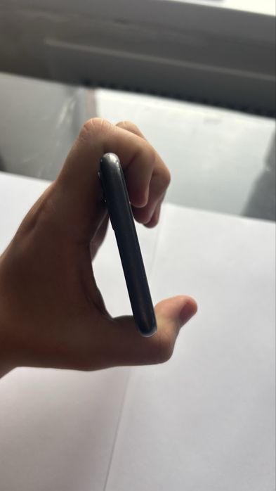 iPhone 11 продается