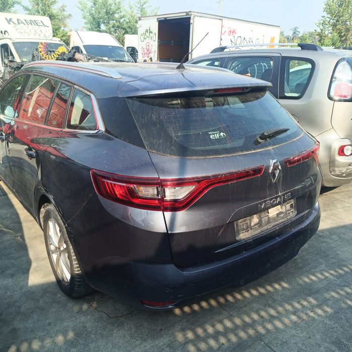 Dezmembrez Renault Megane 4