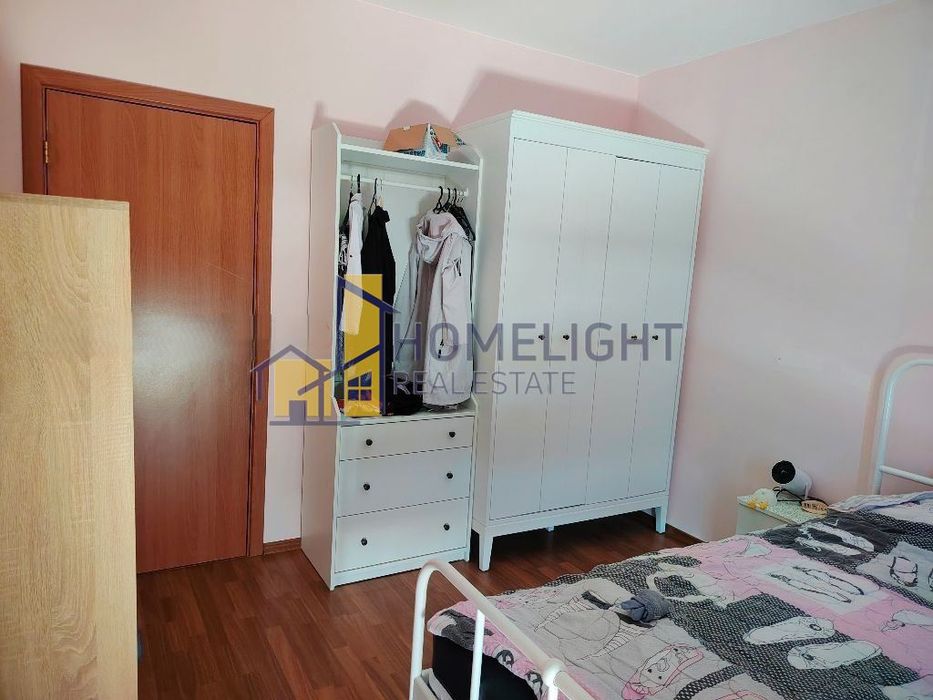 Двустаен апартамент в кв. Дружба 2