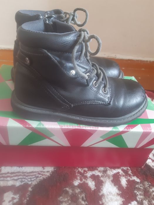 Детские осенние ботиночки