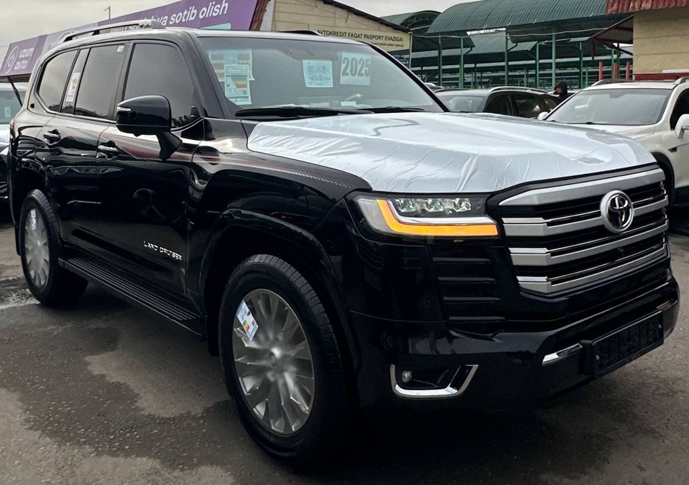 Tayota Land Cruiser Prado 300 VX Srochni sotiladi