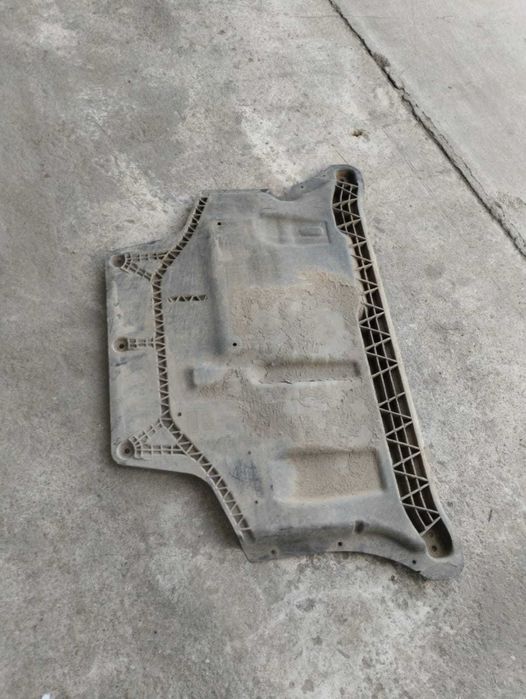 Scut motor Skoda Octavia 3 Scout 2016 cod 5Q0825901B