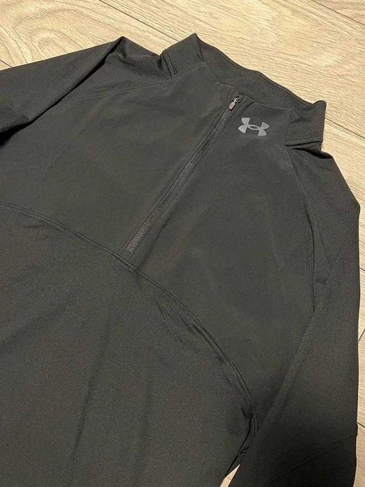 Bluza neagra sport Under Armour marimea L