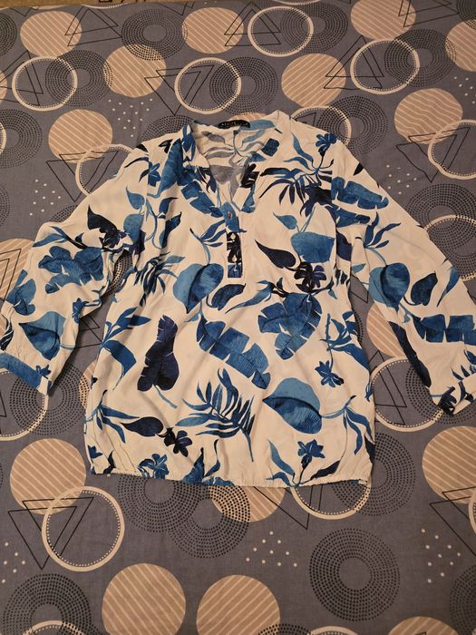 Нова блузка размер М