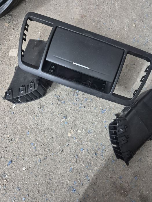 Перчаточница на субару.