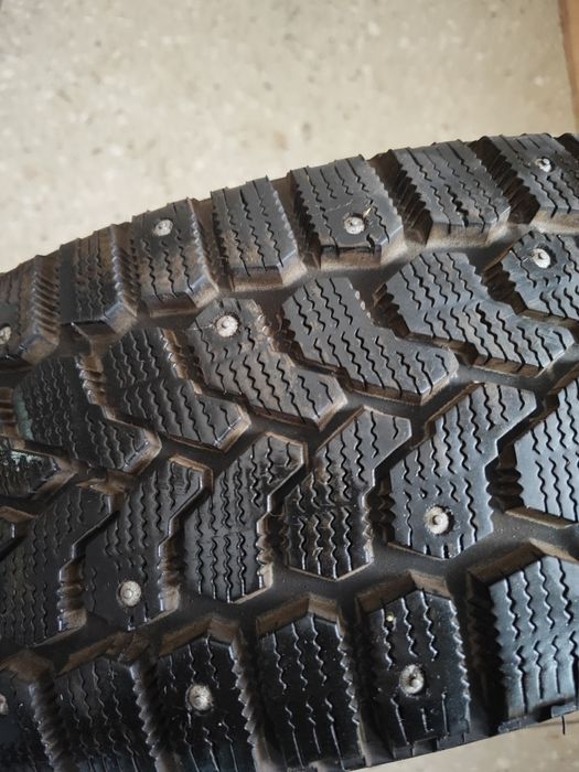 Продам резину на 15