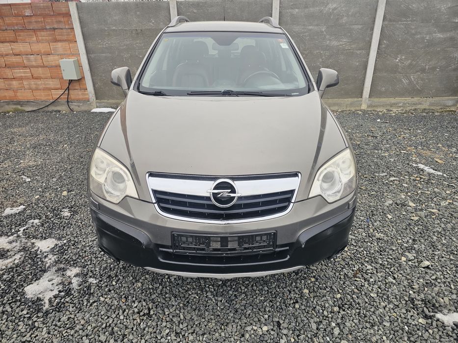 Opel Antara 2.0 diesel 150 cai
