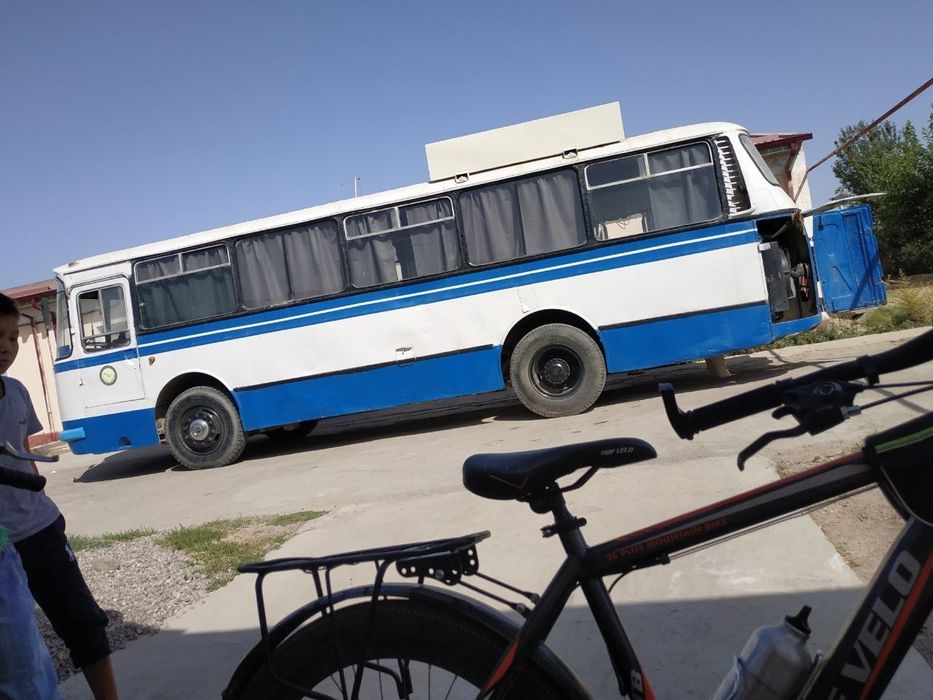 Laz aftobus zapchastlari