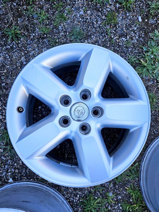 Лети джанти 16" 5х114,3 Тойота Рав4