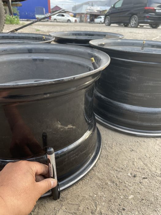 Диски почти новые на прадо
