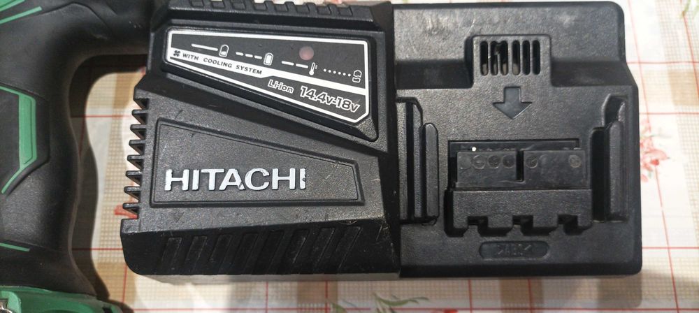 HiKOKI - Hitachi DS18DBSL безчетков -70 Nm