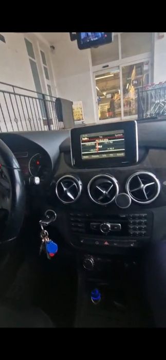 Mercedes B class