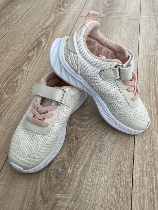 Лятни маратонки Lc waikiki