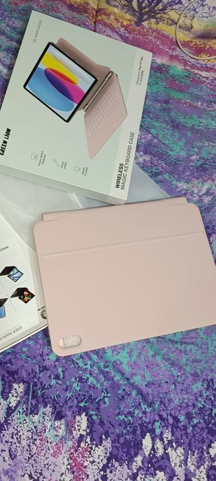 Срочно продам клавиатуру для планшета iPod