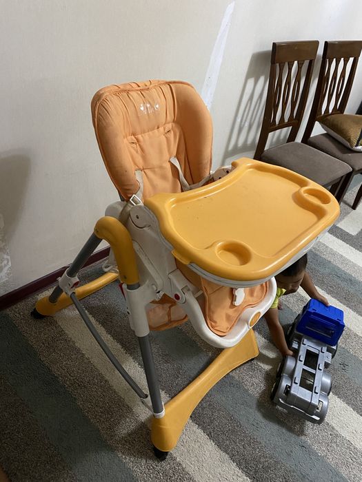 детский столик