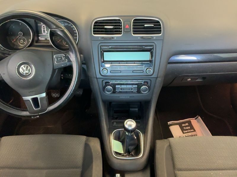 Volkswagen Golf VI 1.6 TDI Comfortline 2010