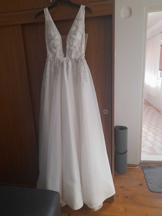 Rochie de mireasă superbă