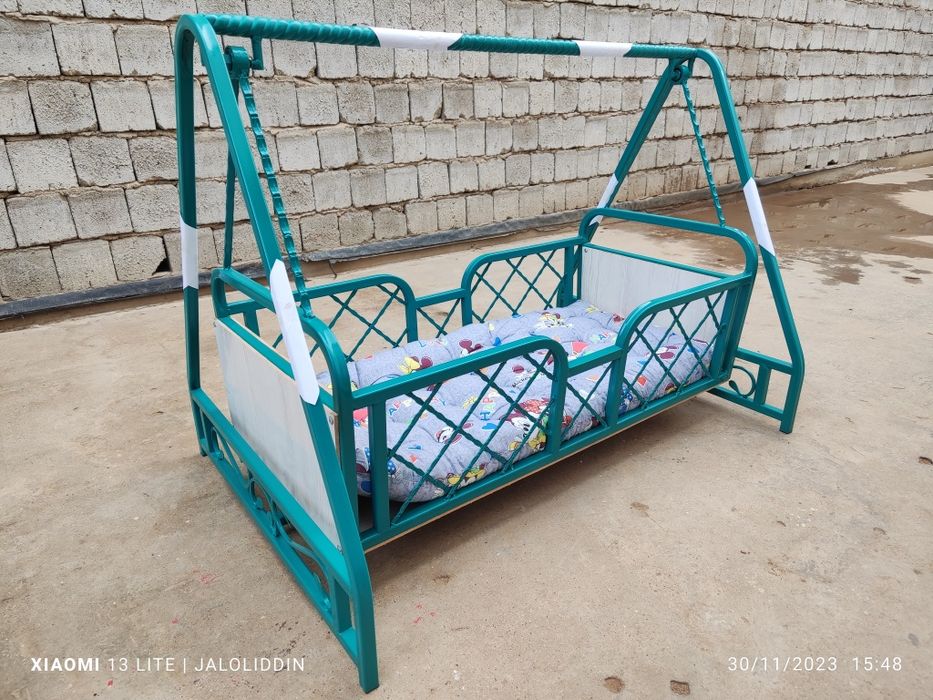 Bolalar uchun belanchak sotiladi