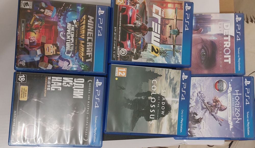 Продам 1 ТБ PS4 в идеальном состоянии