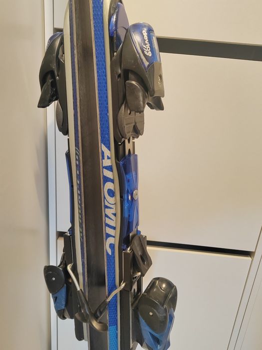 Schiuri Atomic second