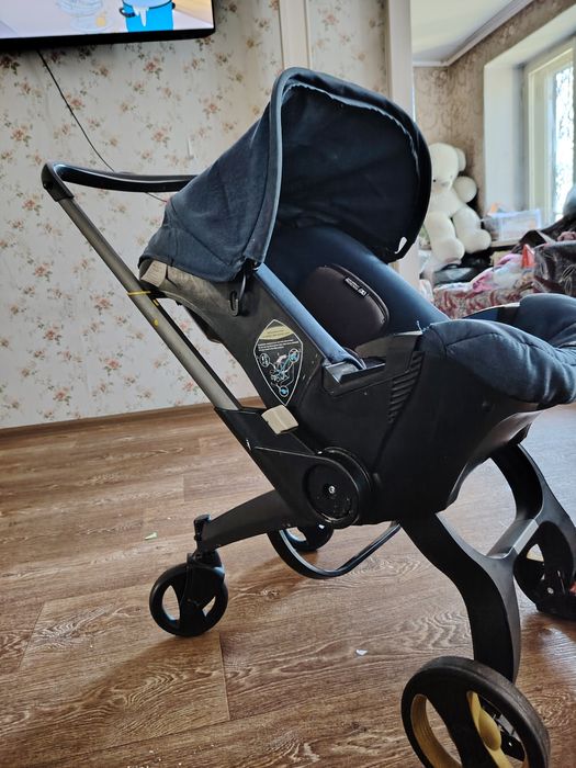 Продам коляску автолюльку для новорождённых