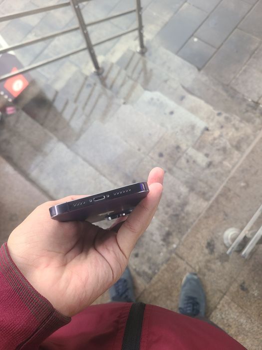 Iphone 14 pro max karobka aybi karobkasi yo'q 256gb 74%yomkust