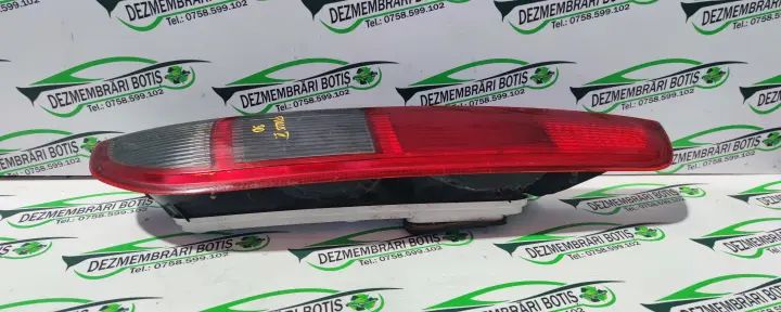 Lampa stop dreapta pe aripa 4M51-13404-C Ford Focus 2005