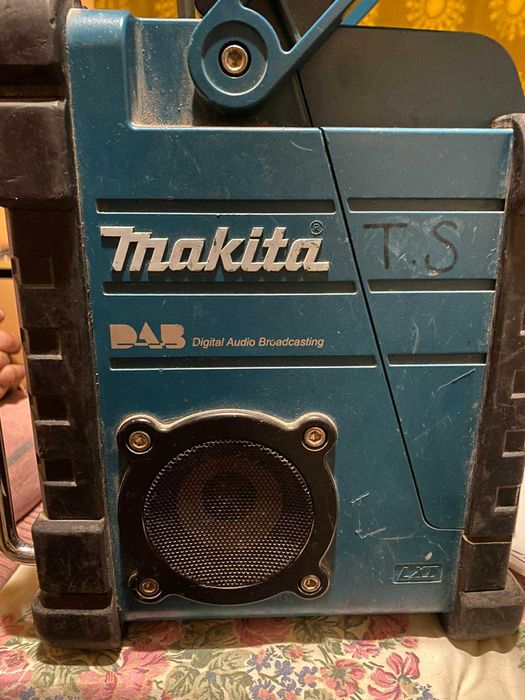 Радио Макита/Makita