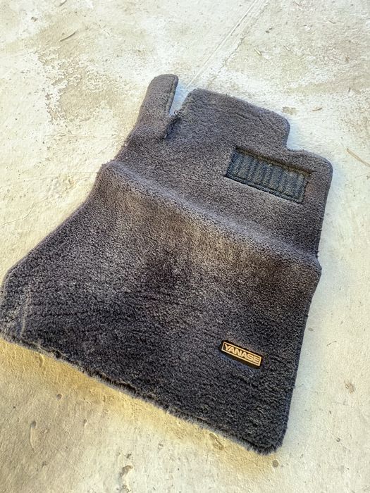 Оригинальные Полики на мерседес 210/124