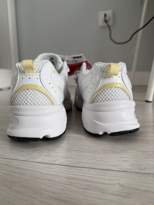 New Balance кроссовки 23,5