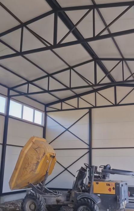 Vând structura metalica 8x15x4