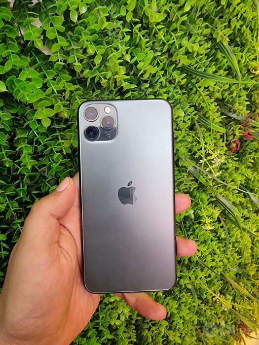 iPhone 11Pro Max (256GB) FacID, Truton Ishlaydi Yomks 100% Sotiladi.