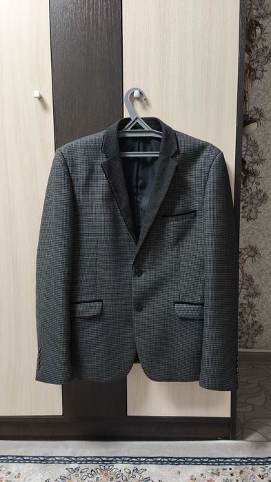 Пиджак мужской 52 размер