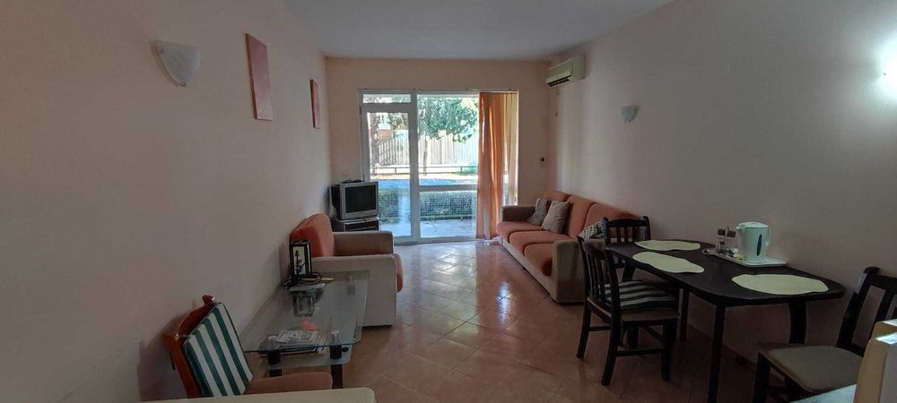 Продава се Едностаен апартамент в к.к. Слънчев бряг - 40 кв.м за 850 €/кв.м - Снимка #1