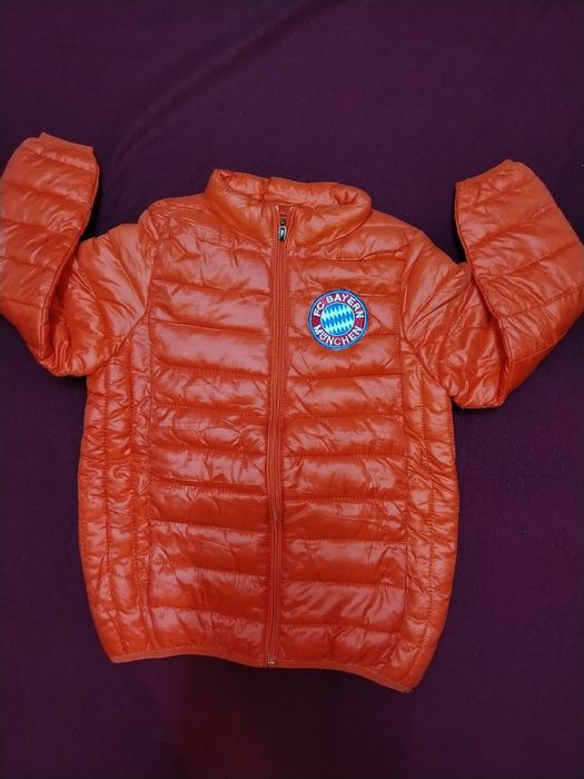 Олекотени якета, размер 140, общо за 20,00лв