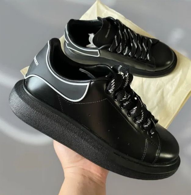 Alexander Mcqueen Full Black & White Line Calitate Premium (41;42;43)