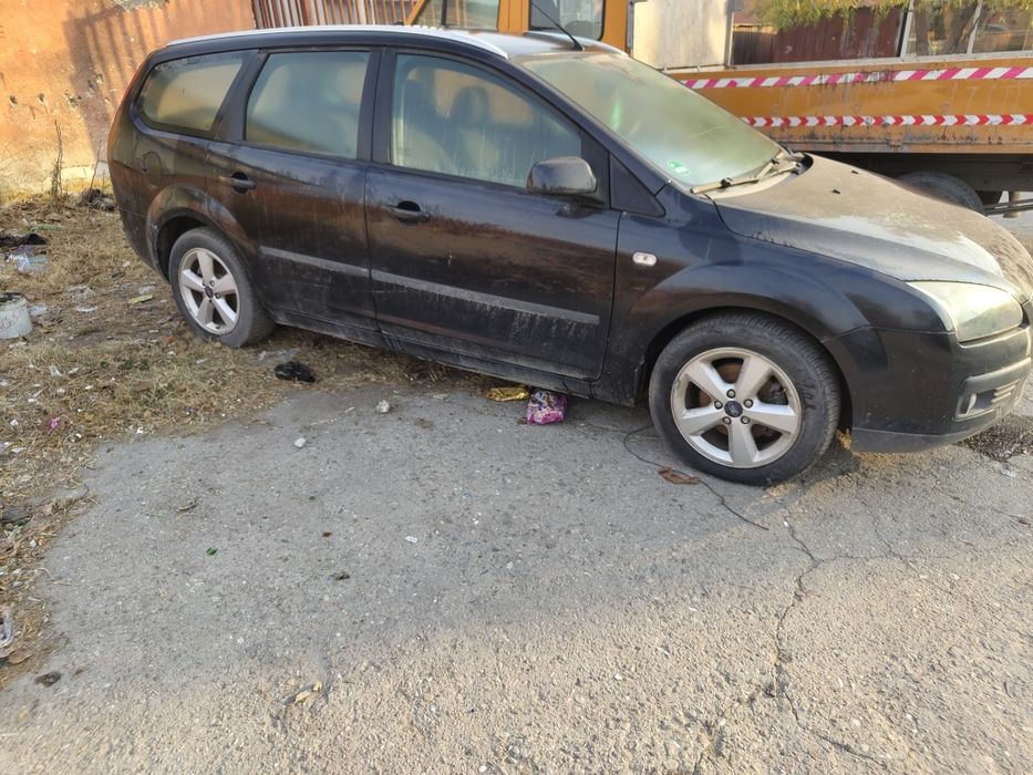 Ford fokus  на части 1.6 109 и 90 hp