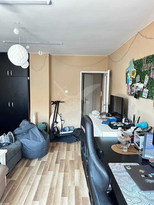 Продава се Двустаен апартамент в Бургас, Център - 50 кв.м за 2200 €/кв.м - Снимка #1