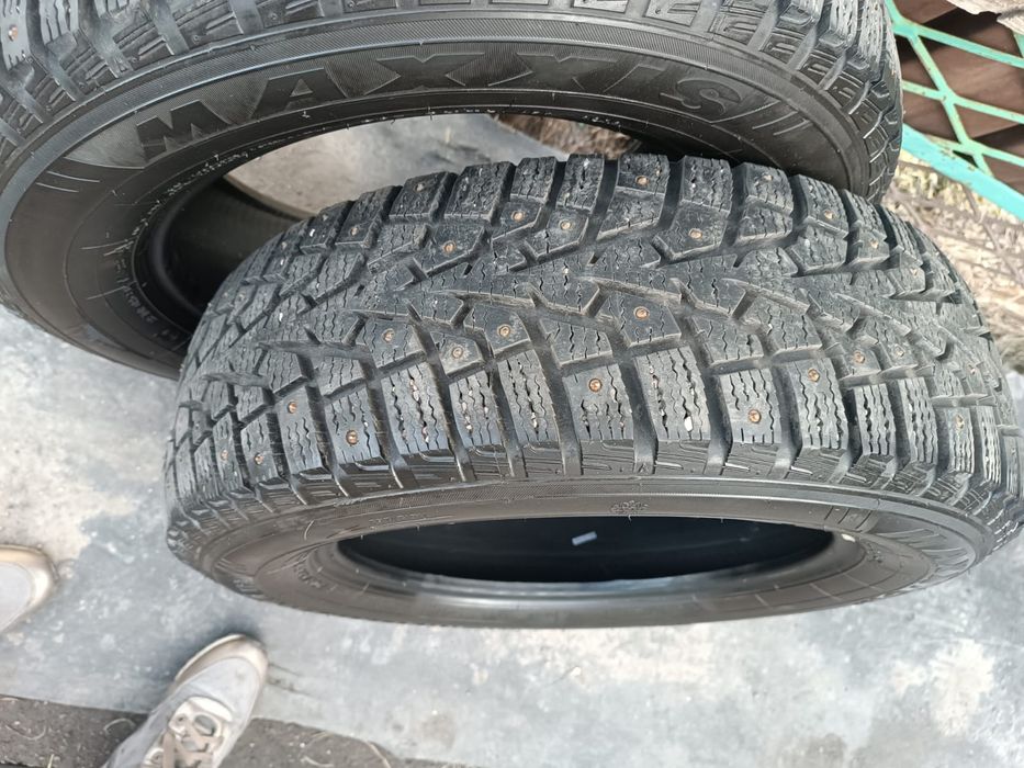 Продам зимние шины