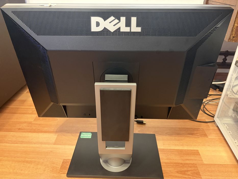 Monitor LCD IPS Dell 24 inch full hd , HDMI / DisplayPort