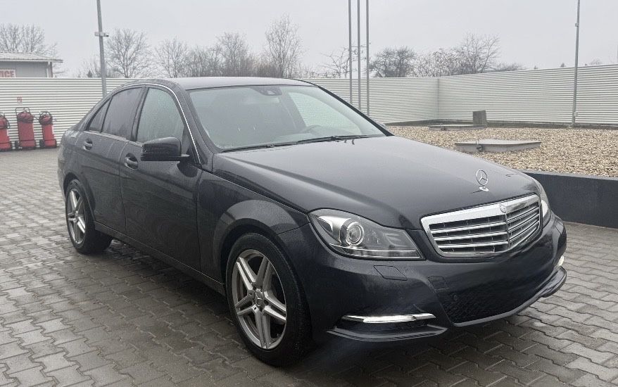 Vamd C220 170cp automat