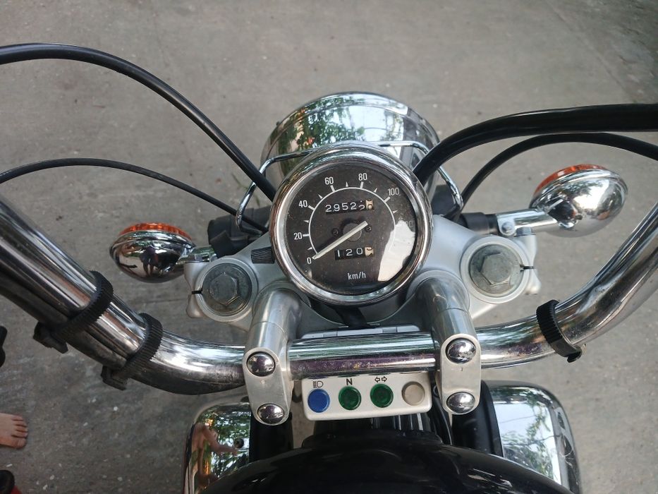 Vând YAMAHA 125,