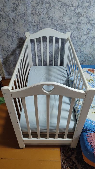 Продам детскую кровать