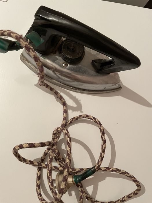 Утюг советский