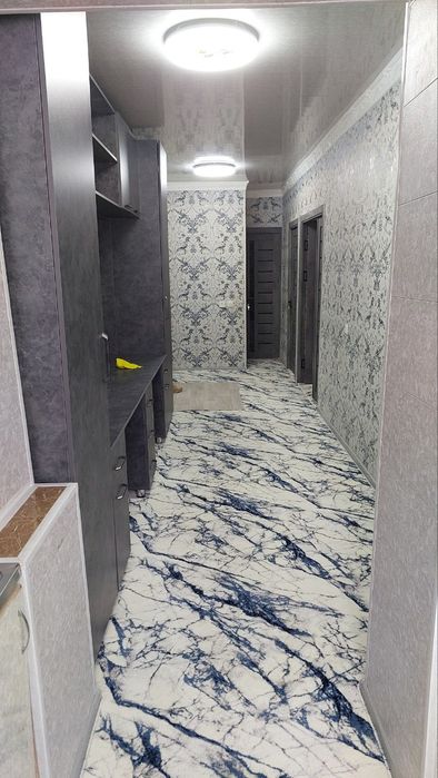 Uy tez sotiladi. Chirchiq sh 1 mkryn