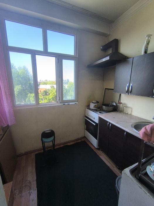 Продается квартира в городе Янгиюле.