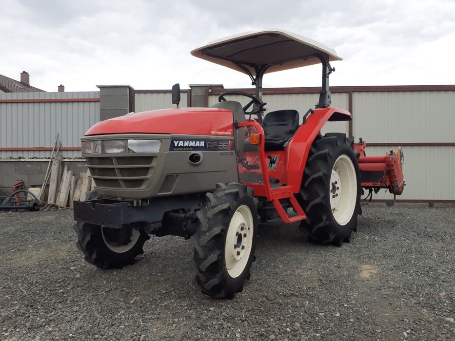 Tractoare japoneze kubota yanmar de la 16 la 45cp