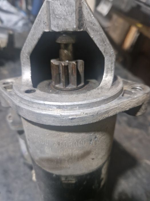 Продам запчасти 406