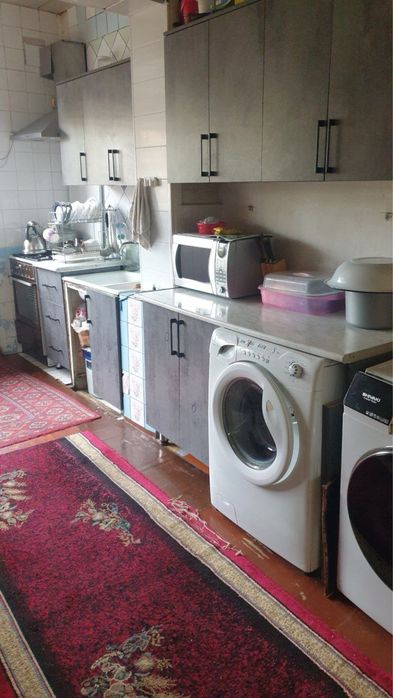 Qora Qamish 2\1 Galaba bogi roparasi Tabassum 4 xona 3 etaj 4 etajka