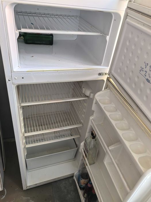 Хладилник Crown безупречен